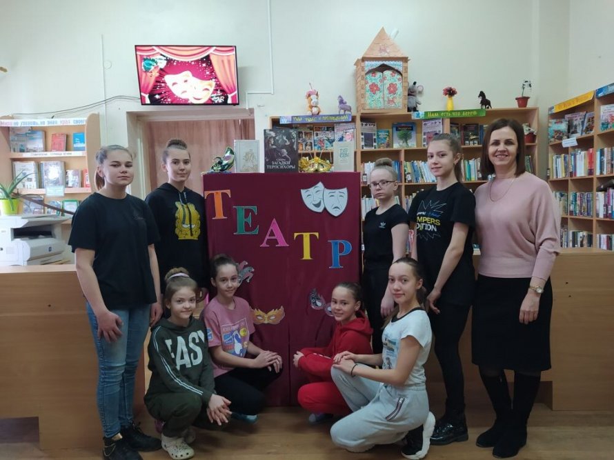 Виртуальное путешествие «Такие разные театры»