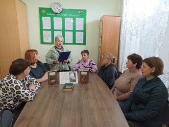 «Его строка переживет века»