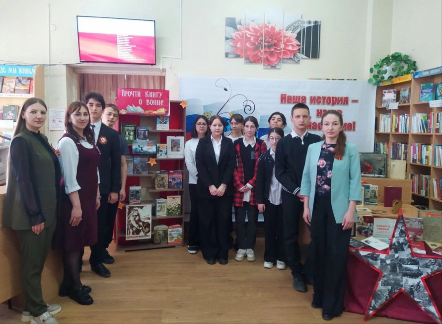 Солдаты в бумажных шинелях