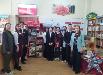 Солдаты в бумажных шинелях