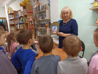 «В гости к книгам мы идём»