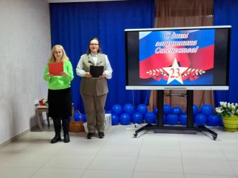 «Стоит на страже Родины солдат»