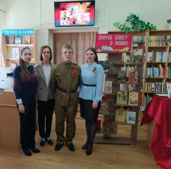 Литературно-патриотический час «Войной украденное детство»